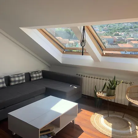 Céntrico A 50m De La Playa Apartamento Bueu