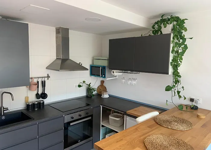 Centrico A 50m De La Playa Apartment Bueu