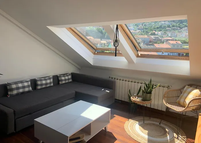 Centrico A 50m De La Playa Apartment Bueu